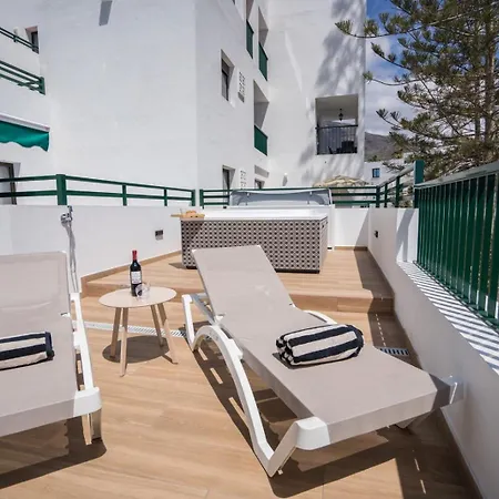 Terrazza Luxury شقة