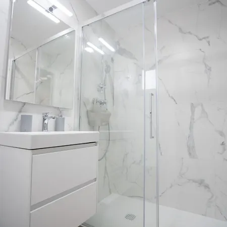 Terrazza Luxury أذيخي